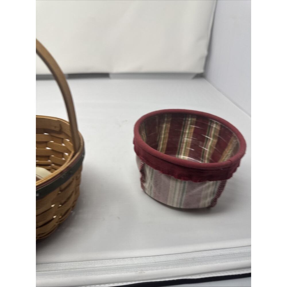 2005 Longaberger Holiday Helper Small Christmas Basket Protector and Liner - Picture 5 of 6